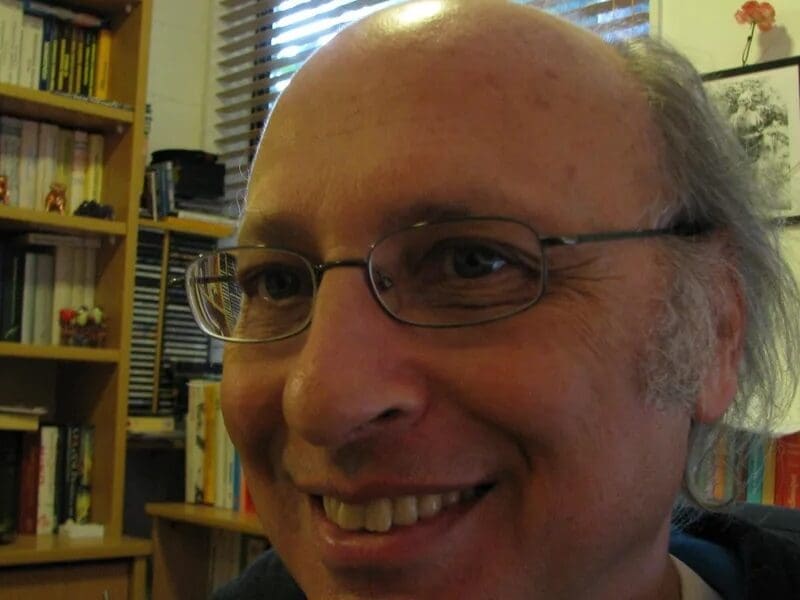 Dr. Joe Rozencwajg, NMD