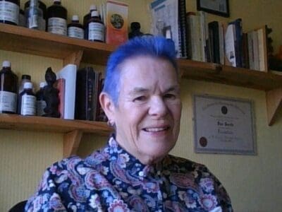 Sue Smith BA(Hons) LCHE MARH